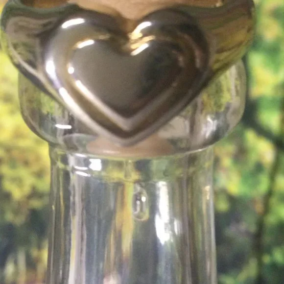 GOLD AND SILVER TONE RING - Picture 2 of 2